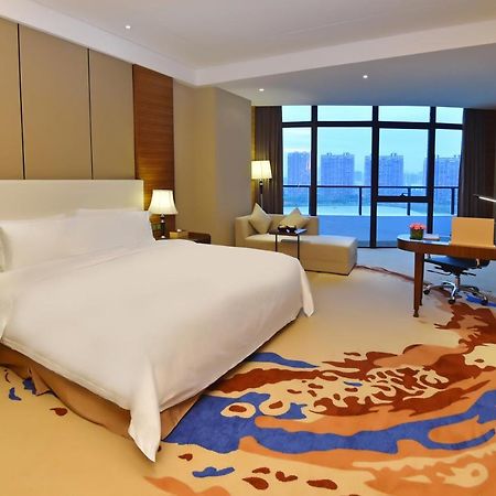 Grand Skylight International Hotel Huizhou Хойчжоу Экстерьер фото