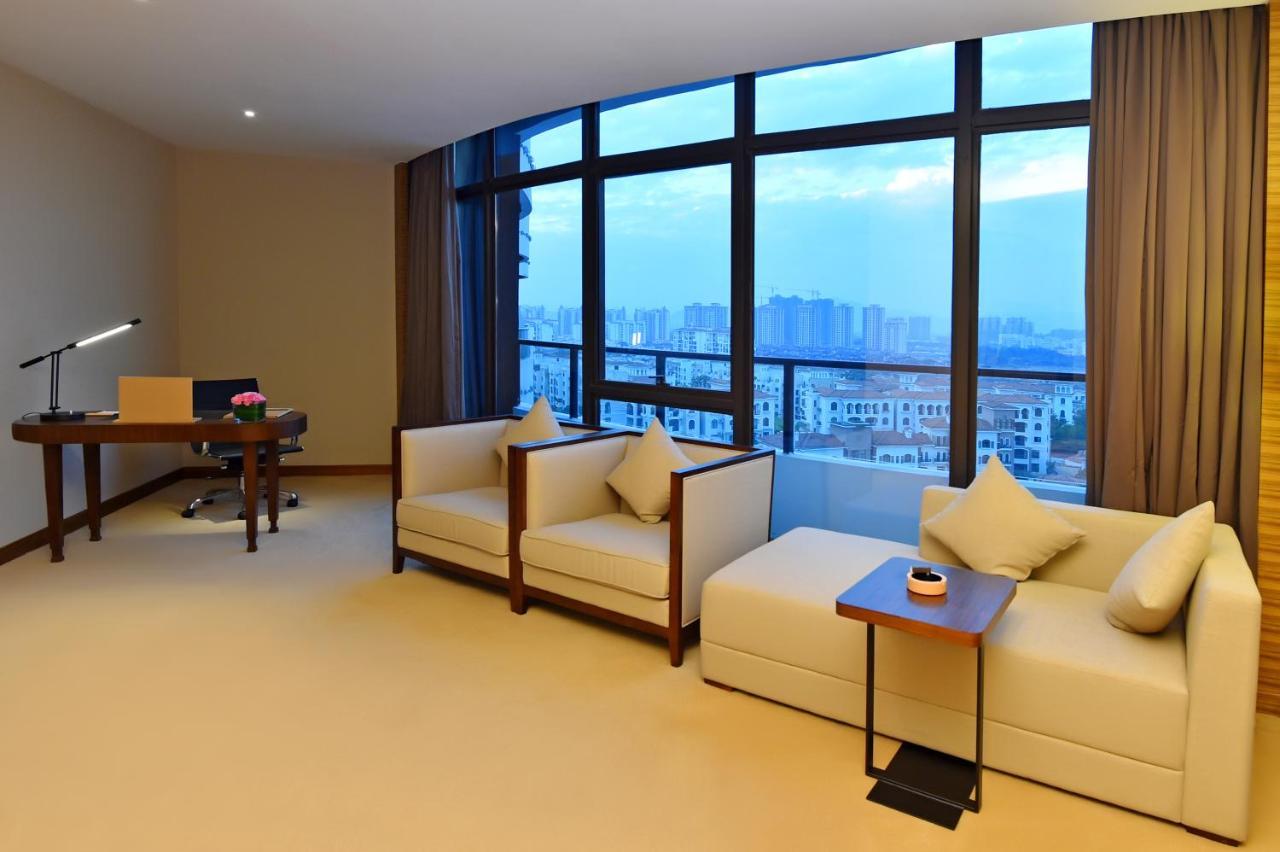 Grand Skylight International Hotel Huizhou Хойчжоу Экстерьер фото