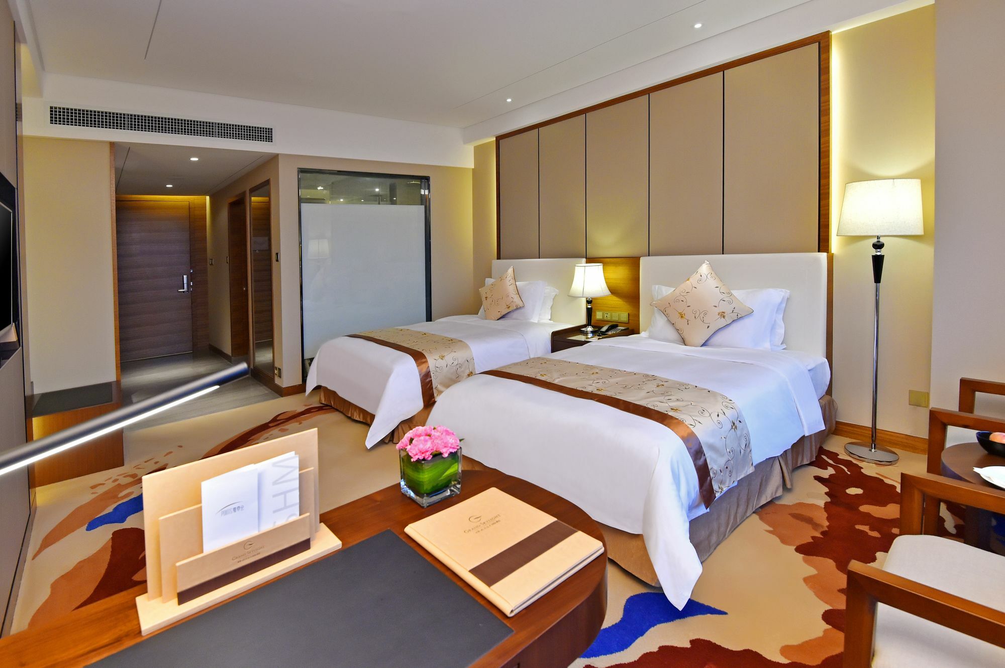 Grand Skylight International Hotel Huizhou Хойчжоу Экстерьер фото