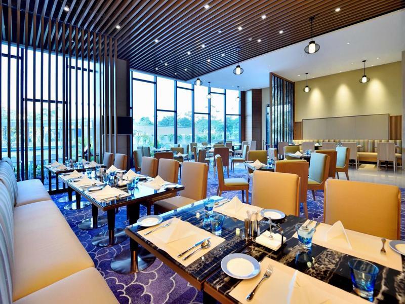 Grand Skylight International Hotel Huizhou Хойчжоу Экстерьер фото